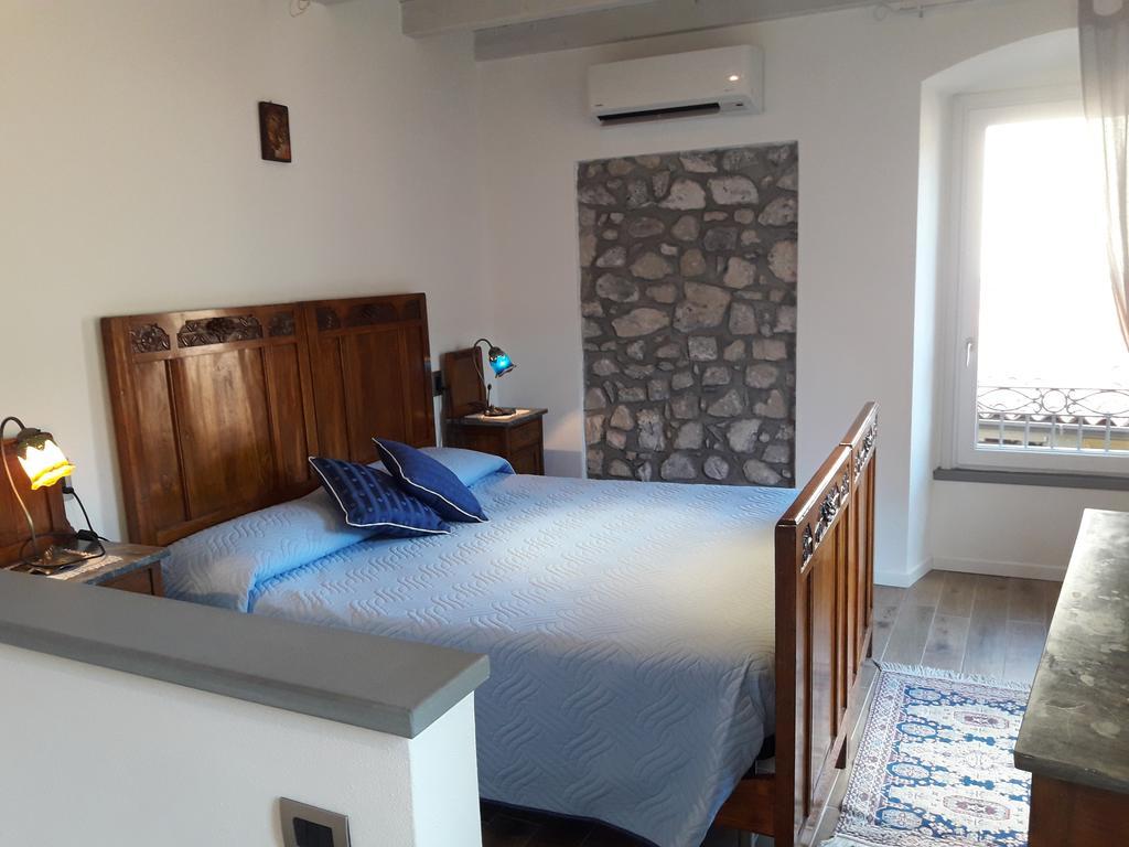 Residenza Borgo Antico Appartement Monte Isola Buitenkant foto