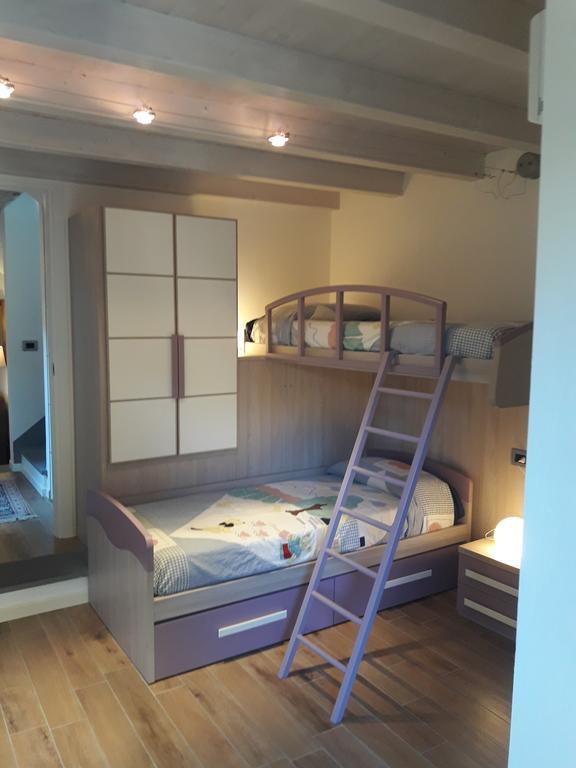 Residenza Borgo Antico Appartement Monte Isola Buitenkant foto