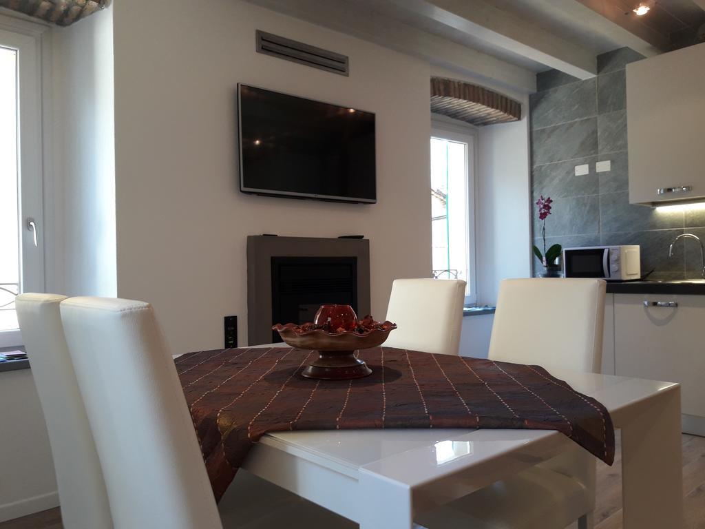 Residenza Borgo Antico Appartement Monte Isola Buitenkant foto