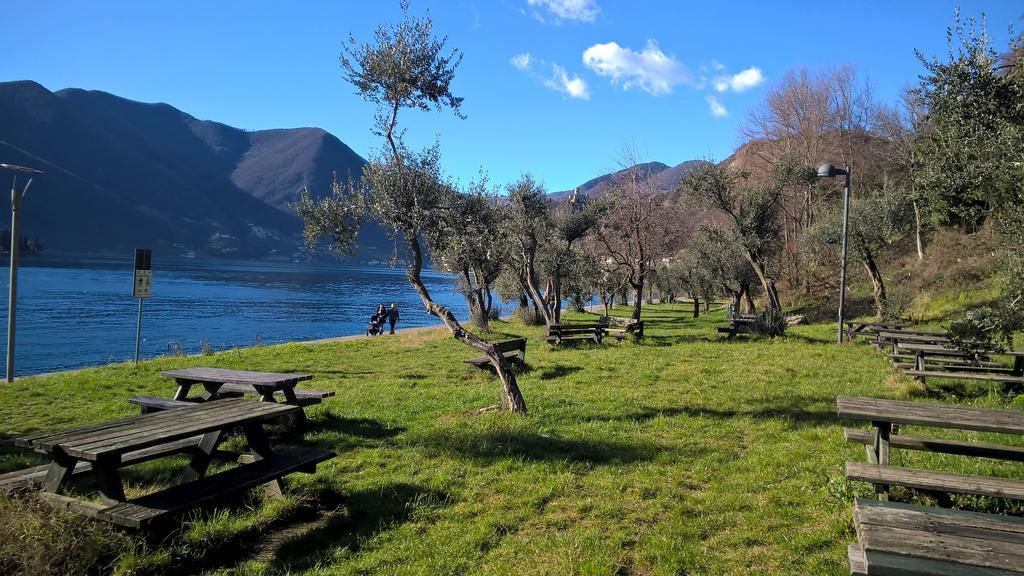 Residenza Borgo Antico Appartement Monte Isola Buitenkant foto