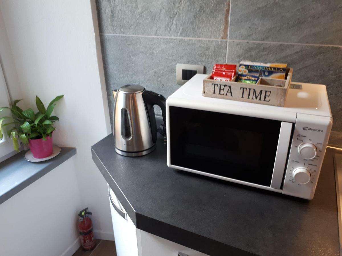 Residenza Borgo Antico Appartement Monte Isola Buitenkant foto